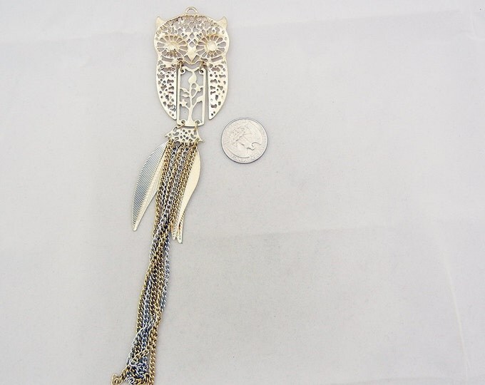 Long Gold-tone Filigree Owl Cut-out Charm Pendant with Chains