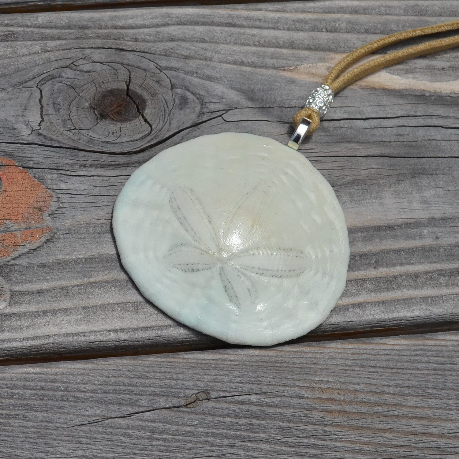 Real Sand Dollar Necklace White 02
