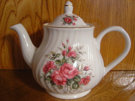 Arthur Wood & Son Cabbage Rose Teapot 6249 Staffordshire