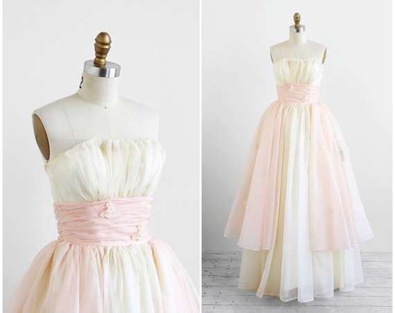 Vintage 1950s Wedding Dress / Pink Wedding Dress / 50s White