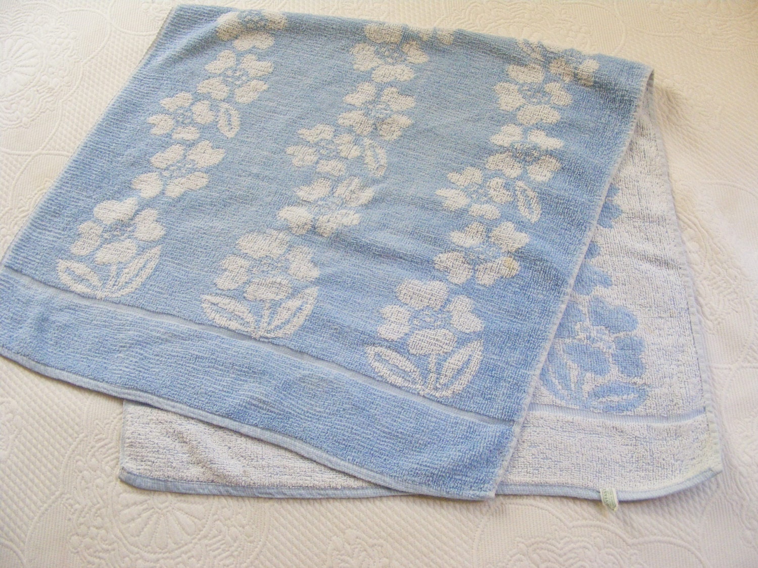 Vintage Hand Towel BLUE FLORAL Reversible Bathroom Cannon