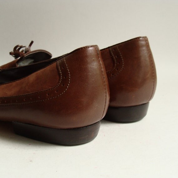 shoes 7.5 / brown tassel loafers / wingtip oxford flats