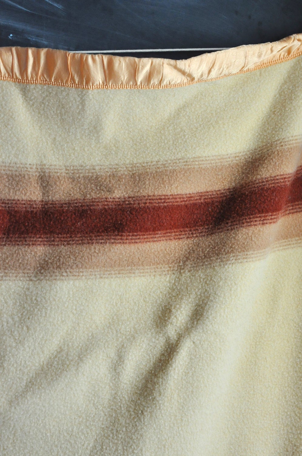 Vintage Pendleton Wool Camp Blanket Cream and Deep Coral