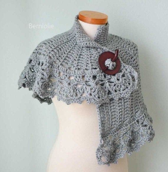 INSTANT DOWNLOAD, HERA, Crochet capelet pattern pdf