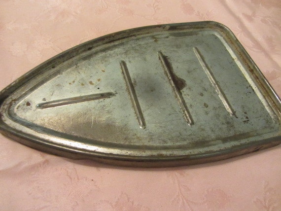 Items similar to Vintage Metal Iron Rest For Your Hot Iron on Etsy