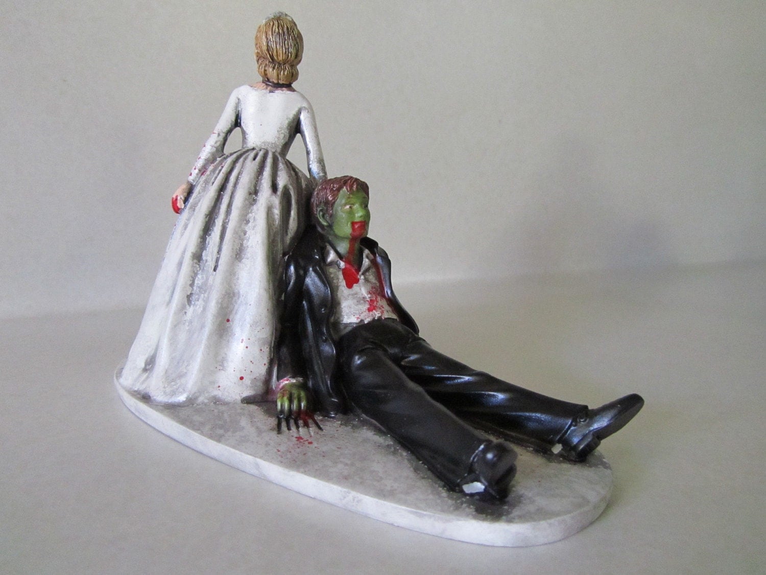  Zombie  wedding  custom cake  topper 