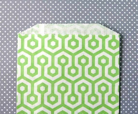 Green Honeycomb Goody Bags / Favor Bags / Treat Bags (20) - 5 x 7.5 inches Il_570xn
