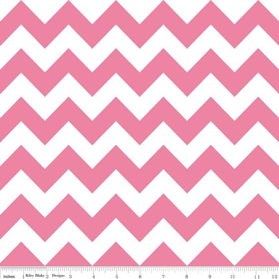 Pink Chevron Table Runner, Sweet Shoppe, Party Shoppe, Vintage, Wedding, Pretty in Pink, Chevron Il_570xn