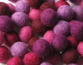 60 Hand-felted Wool Felt Balls 2 CM Very Berry Mix Handbehg Felts Fiber Crafts 60 Hand-felted Wool Felt Balls 2 CM Very Berry Mix Handbehg Felts Fiber Crafts