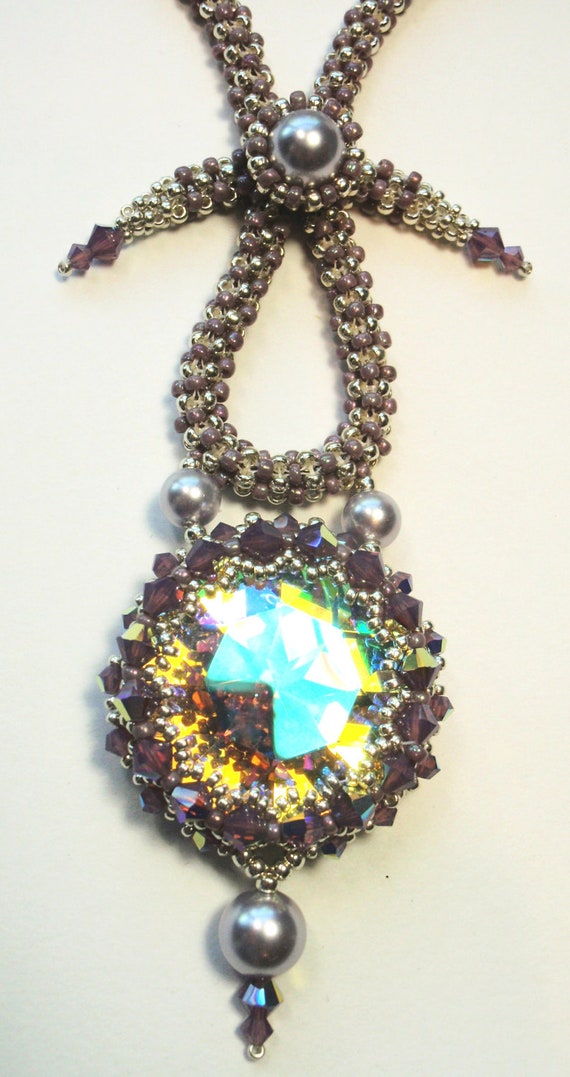 Beading Tutorial for Crystal Pendulum Necklace jewelry