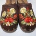Embroidered Brown Clogs Mudd Size 7Medium Euro 37-38 Orange Gold Yellow Embellished Floral Hippie Boho Beautiful