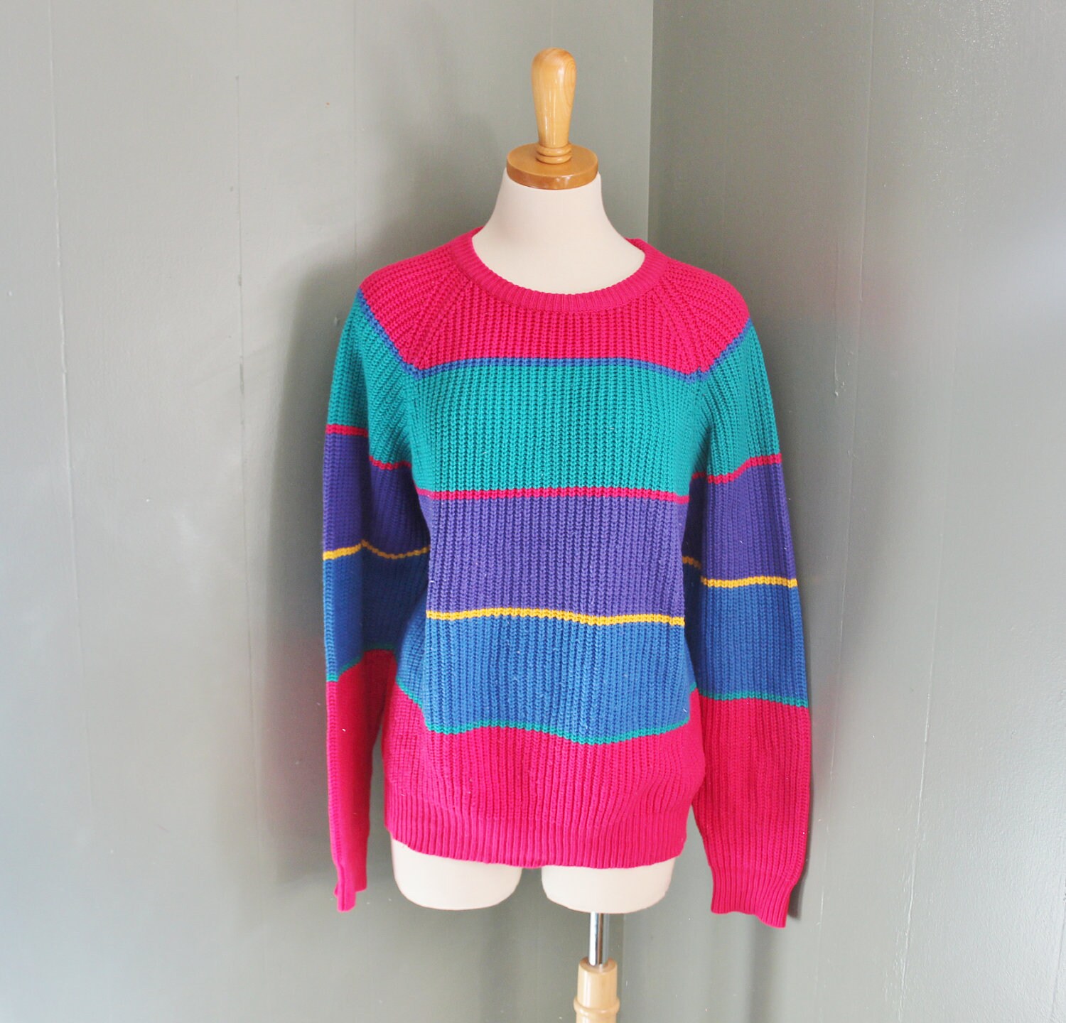 50 half off sale // Vintage 80s RAINBOW by bluebutterflyvintage