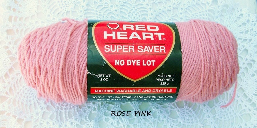 Worsted weight yarn Red Heart Rose Pink Super Saver Yarn