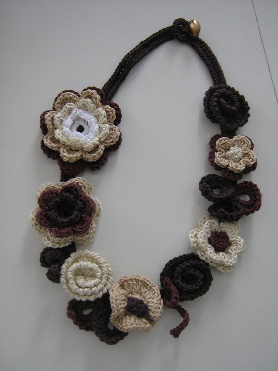 Crochet Romantic Necklace