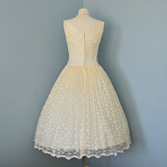 Vintage Tea Length Wedding Dress...Beautiful Creamy Ivory Lace