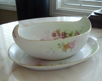 Antique Handpainted Nippon Gravy Boat and Saucer//275