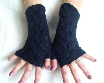 Fingerless Gloves Woolen Cabled Wrist Warmers in Dark Blue