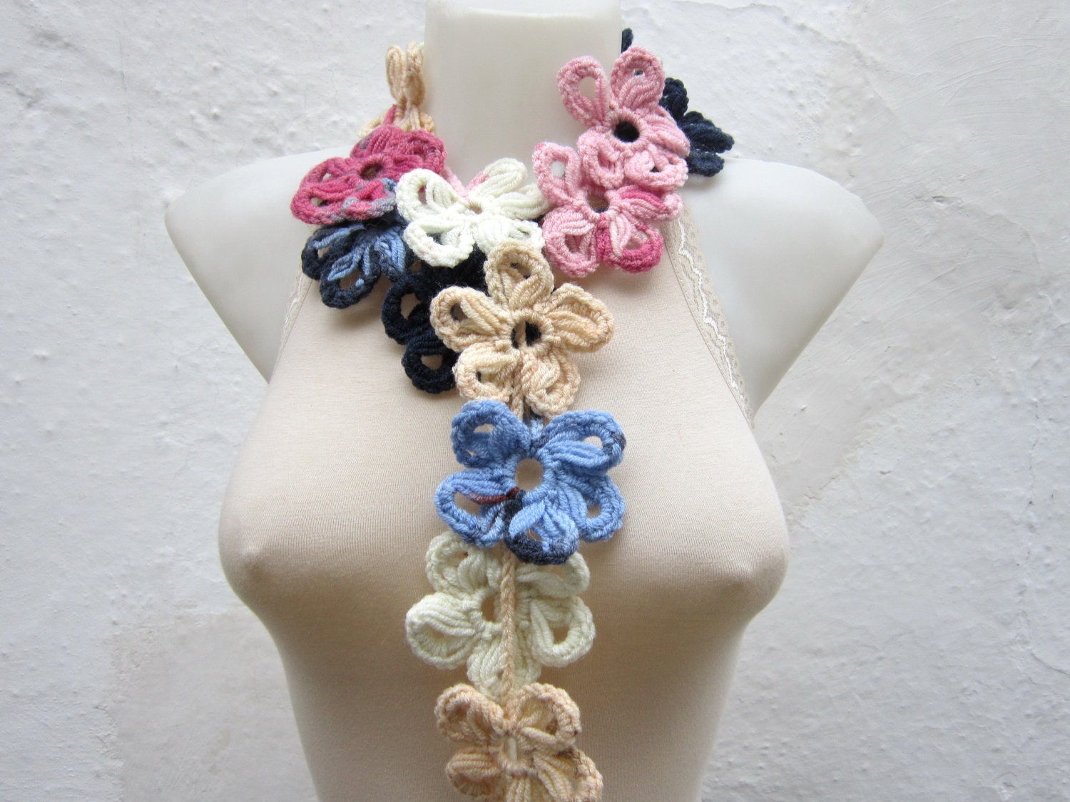 Scarf Lariat Crochet Lariat Scarves Flower Necklace by ...