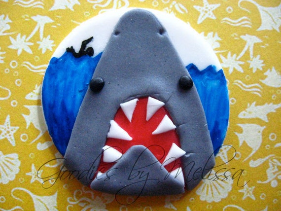 12 shark cupcake toppers (EDIBLE) Il_570xn
