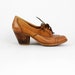 spectator oxford heels 7 / 1970s chestnut leather lace up