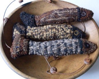 PrimiTive Folkart HooKed Rug Fish PATTERN LJO Collection HooKed Rug Fish Pattern