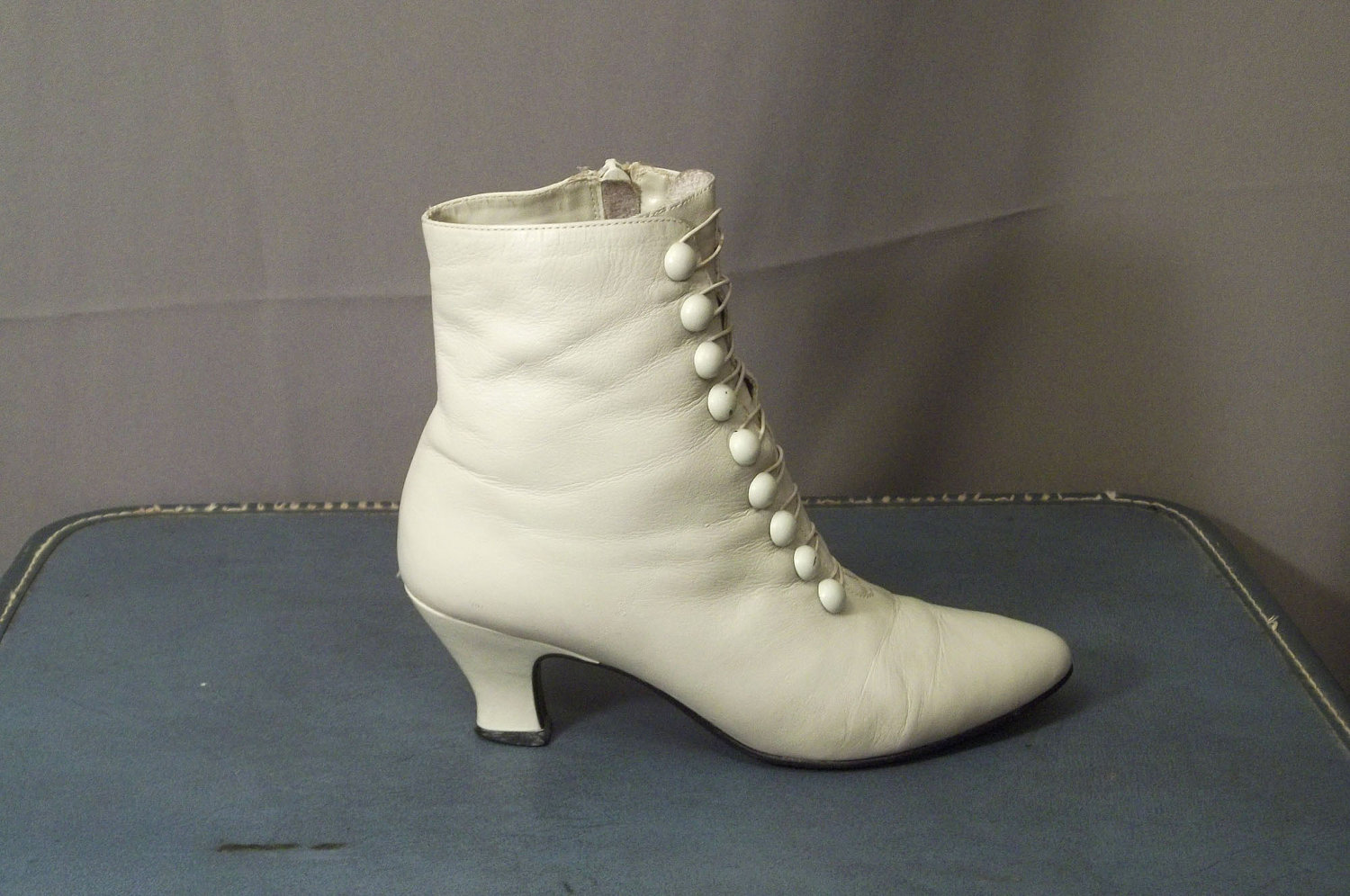 victorian style boots with buttons