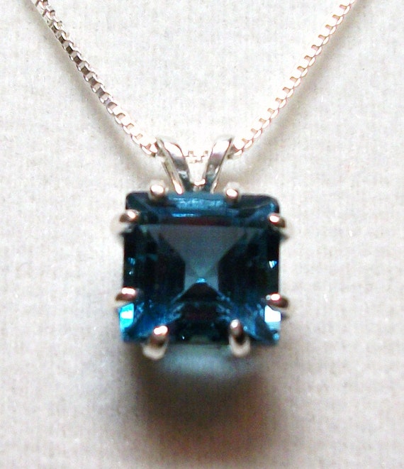 London blue topaz pendant w/ 18 sterling silver chain
