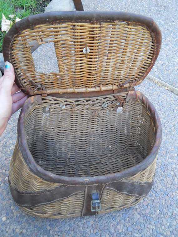 SALE Antique Fly Fishing Creel Basket