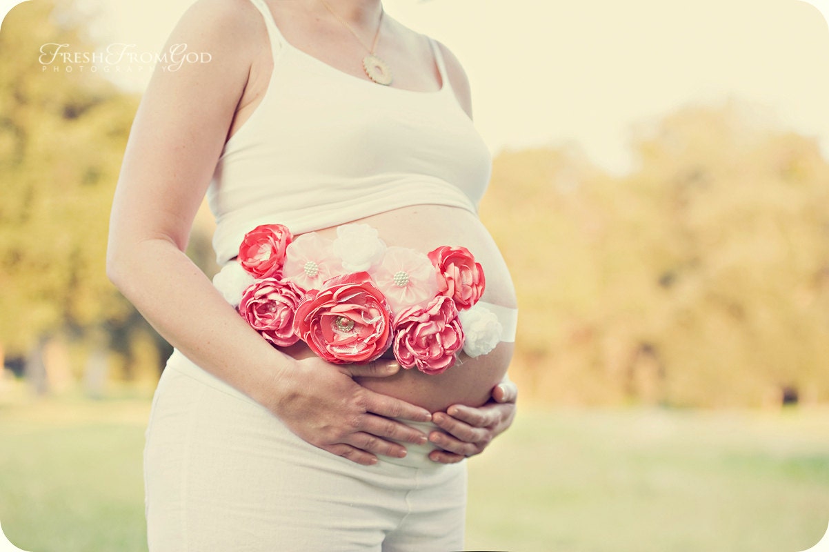 Maternity sash Baby girl Maternity belt Photo prop Pink flower