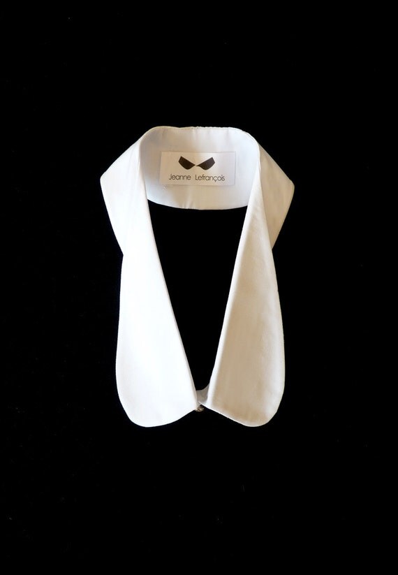Items similar to Detachable collar - white Col Claudine / Petter Pan ...