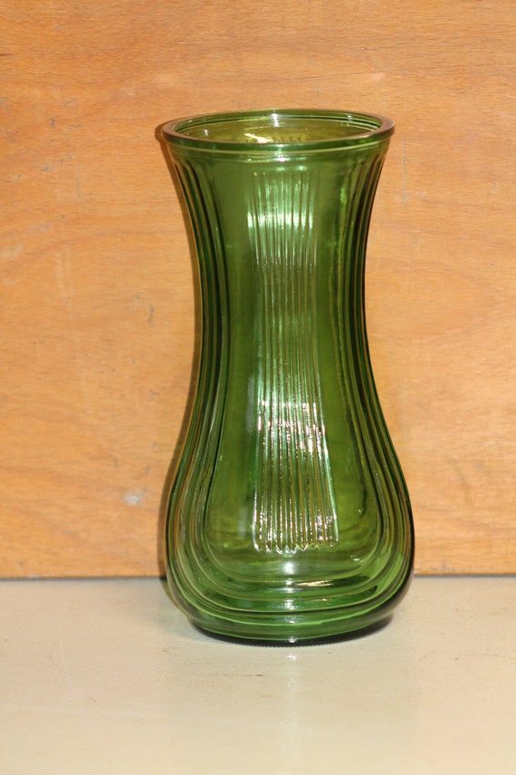 Hoosier Glass Vase 4087 B - hoosier green glass vase 4087 b with deco by Hoosier Glass Vase 4087 B - hoosier green glass vase 4087 b with deco by