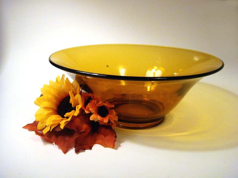 Fluted Amber Glass Serving Bowl Salad Fruit Vintage Mid Century