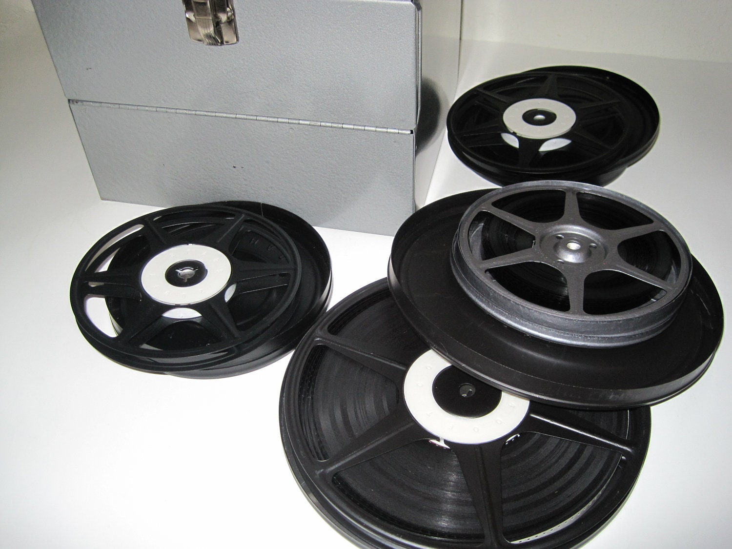 Vintage Metal Film Reel Carrying Case with 4 Reels