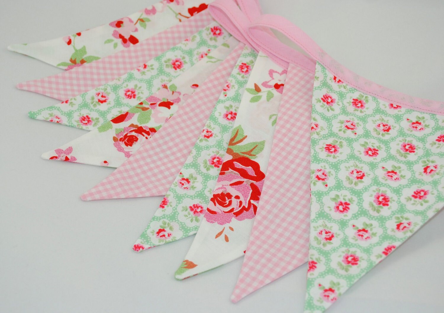 shabby chic party bunting cath kidston florals the perfect shabby chic party bunting cath kidston florals the perfect