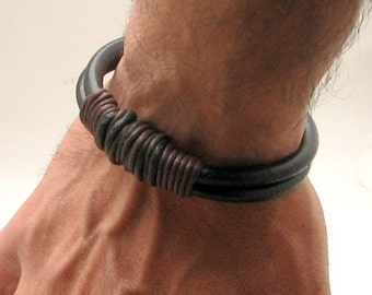 EXPRESS SHIPPING Fathers day. Men's leather bracelets. Black leather men's bracelet with brass plated clasp.Gift for husband gift for dad