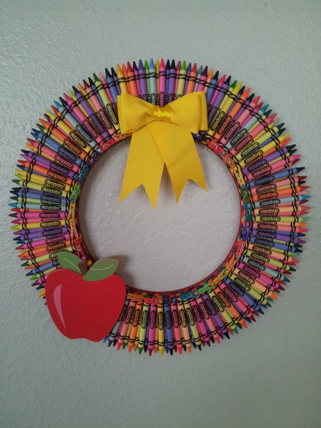 Crayon Wreath by DazzlingGifts on Etsy