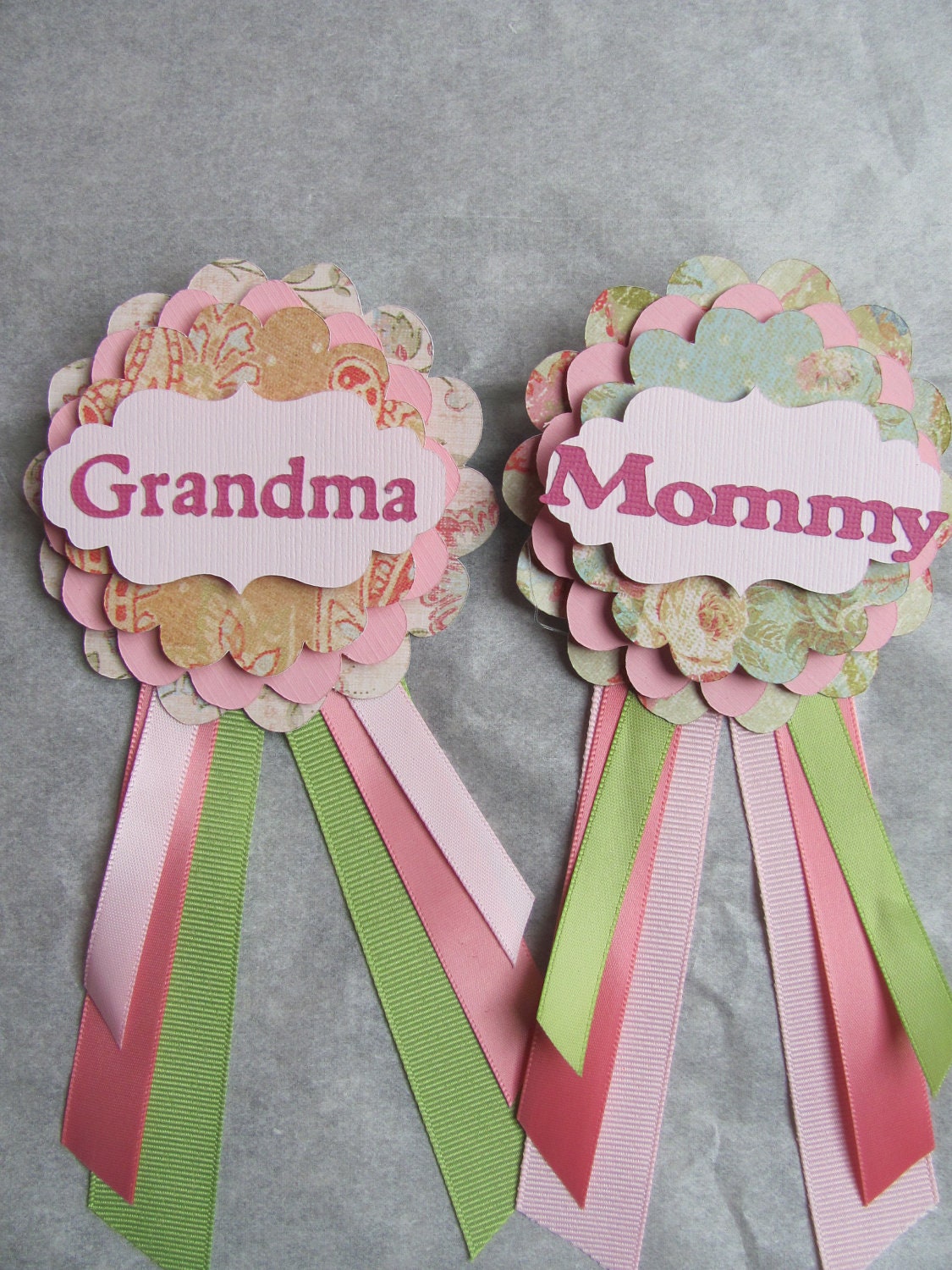 Mommy to Be Badge Mommy Pin Custom shower badge Grandma