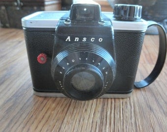 Vintage 1950's Ansco Ready Flash Camera