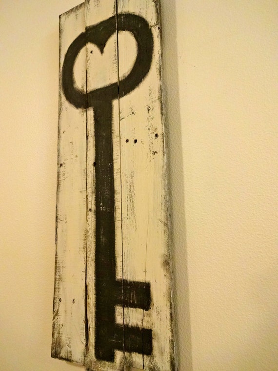 Vintage key wall decor