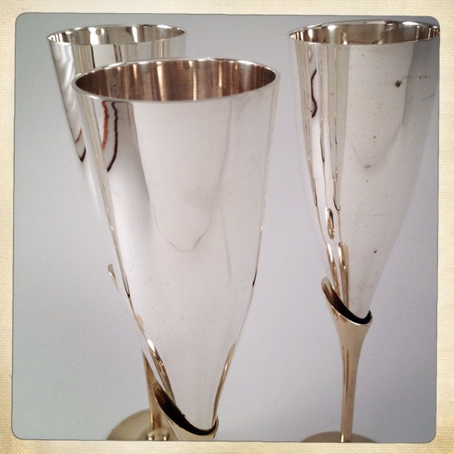 vintage champagne flutes brass and by amysvintagedecorium on Etsy