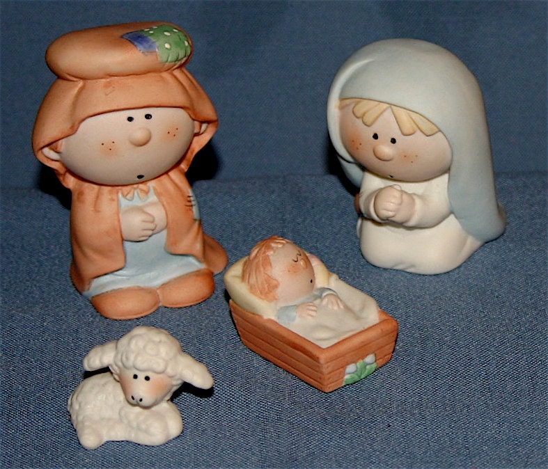 Bumpkins nativity set