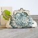 Big Bloom coin purse: Oversized floral print