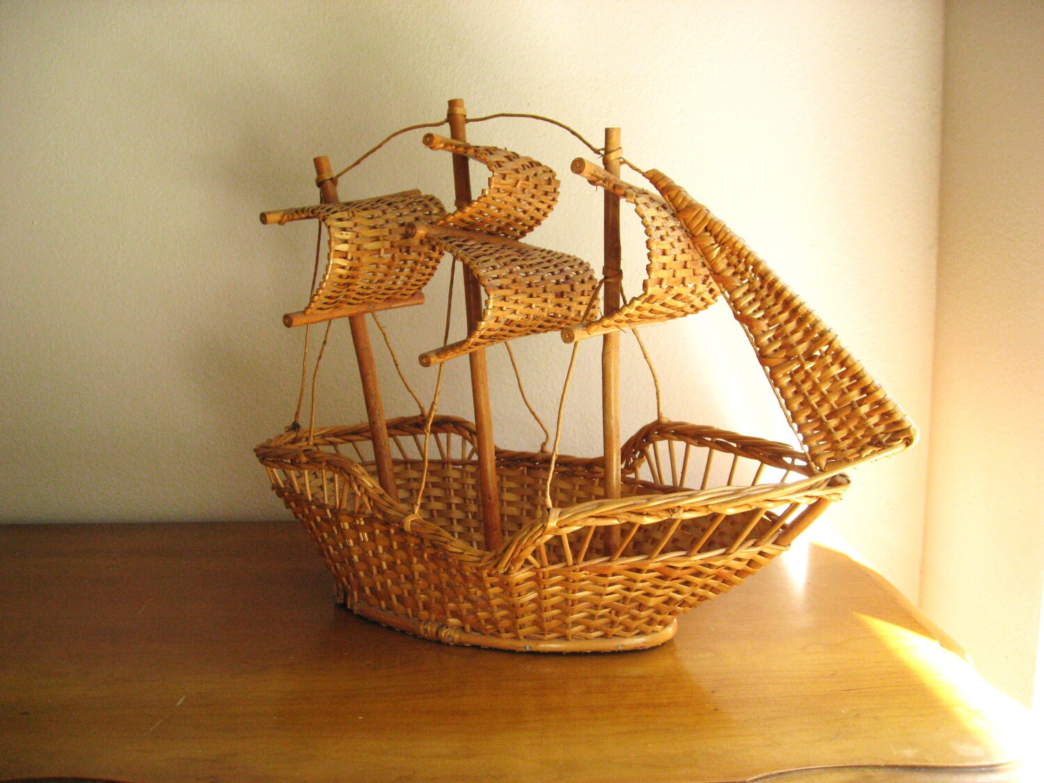 Vintage Wicker Basket Clipper Ship Nautical Fruit Bowl