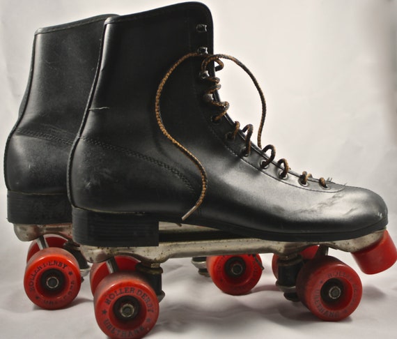 vintage-roller-skates-roller-derby-brand-by-luckysevenvintage