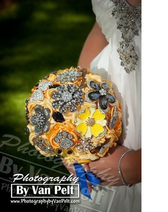 Brooch Wedding Bouquet