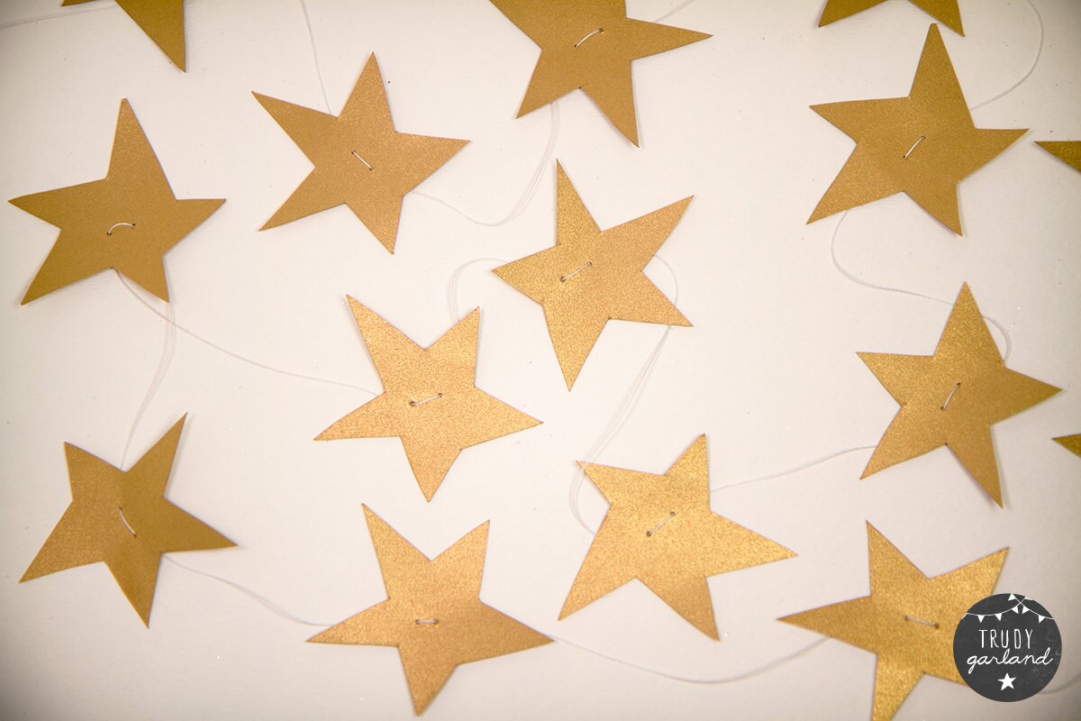 Metallic Gold Star Paper Garland Decoration for Christmas