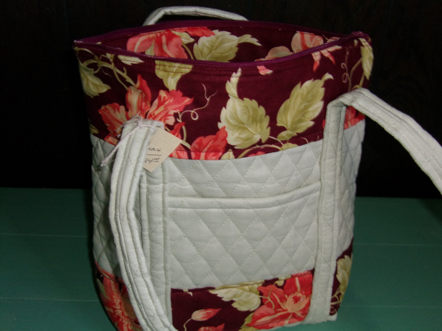Prequilted fabric summer shoulder bag.