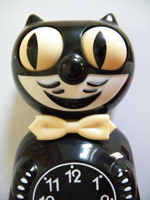 Vintage Electric Kit Kat Klock Wonderful Condition