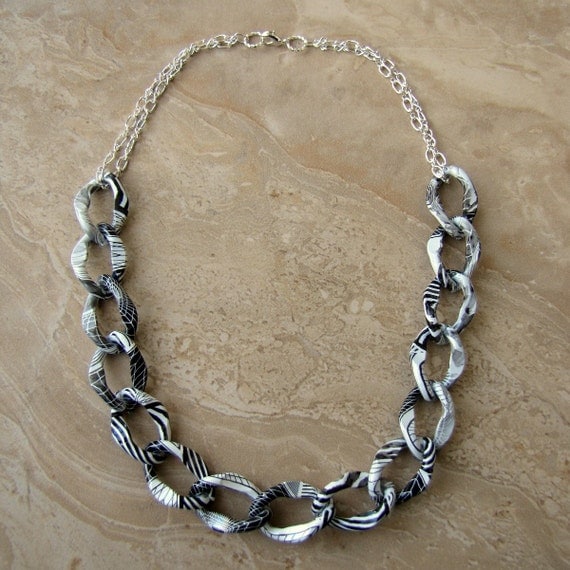 Chain Necklace Black and White Chunky Chain Necklace