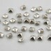 100 pcs. Silver Tone Pyramid Metal Studs Rivets Button Decorations Findings 5 mm. KRPN5